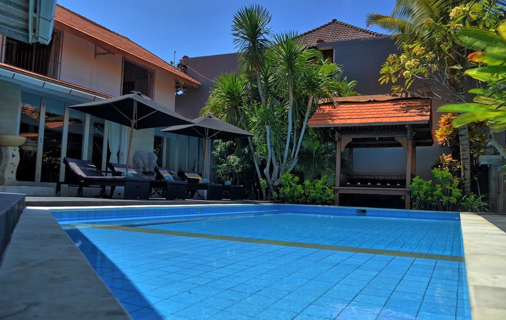 Grange Villa - Legian Bagian luar foto